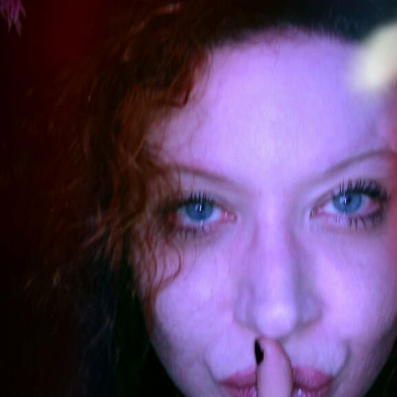 Meet your Posher, Kim - Picture 4 of 4